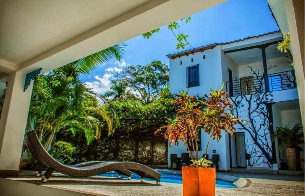 Capilla Del Sol Hotel Garzon  Exterior photo
